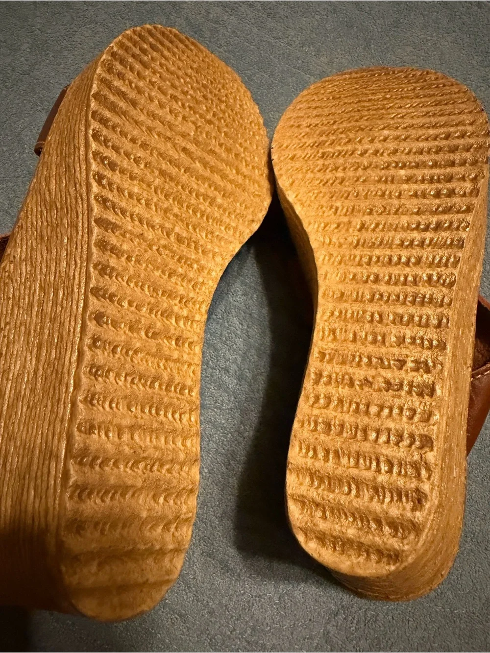 Sbicca wedge slides